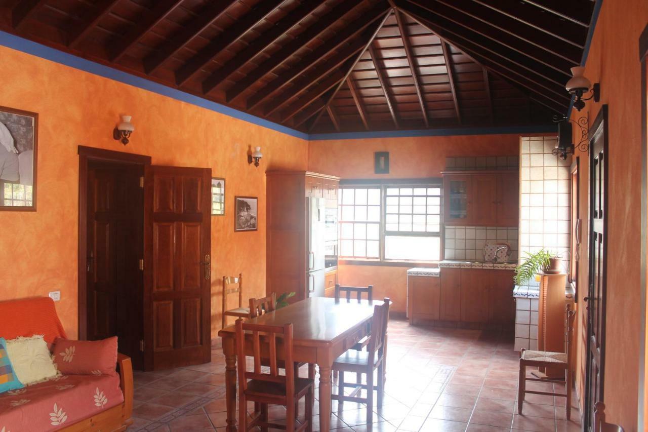 Вилла La Casa Del Abuelo Лос-Саусес Экстерьер фото